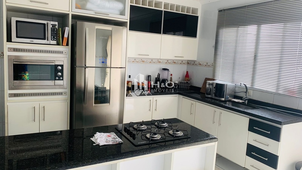 residential-/-sobrado-4-quartos-225m2-jardim-brasilia-(zona-leste)-sao-paulo-sp